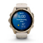 Garmin Fenix 8 43mm AMOLED Sapphire, Soft Gold з Fog Gray/Dark Sandstone сірим силіконовим ремінцем